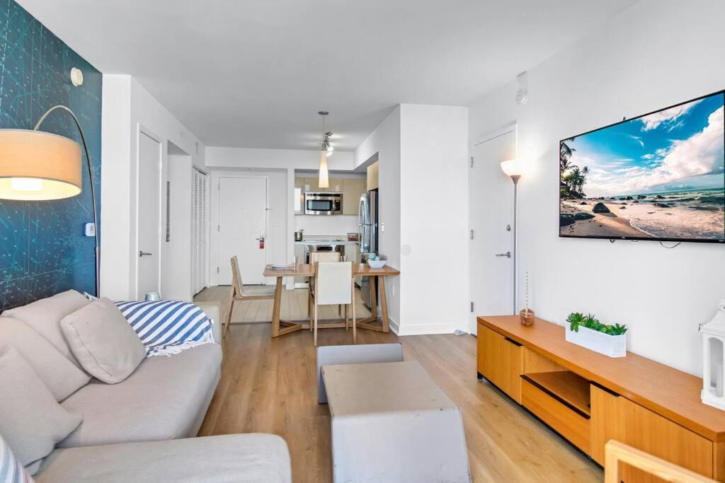 Ocean View 2Br 2Bth Hallandale Beach Miami Ft Lauderdale エクステリア 写真