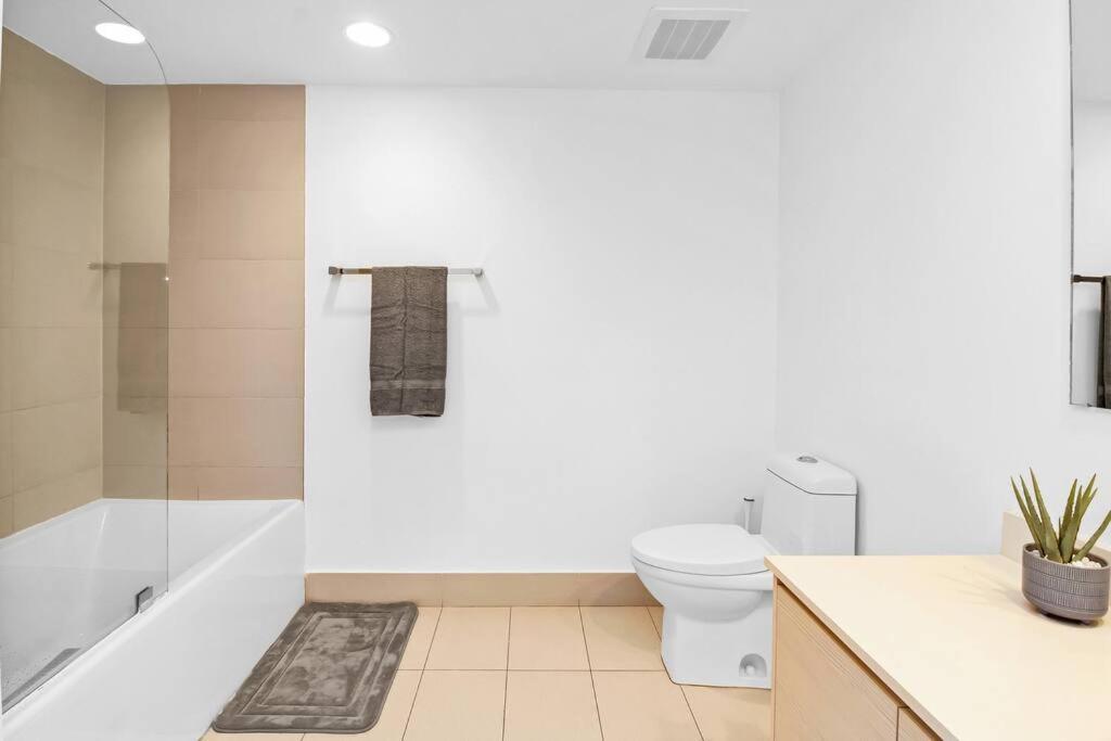 Ocean View 2Br 2Bth Hallandale Beach Miami Ft Lauderdale エクステリア 写真