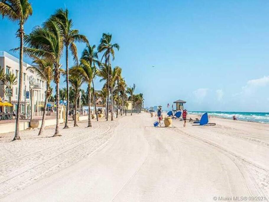 Ocean View 2Br 2Bth Hallandale Beach Miami Ft Lauderdale エクステリア 写真