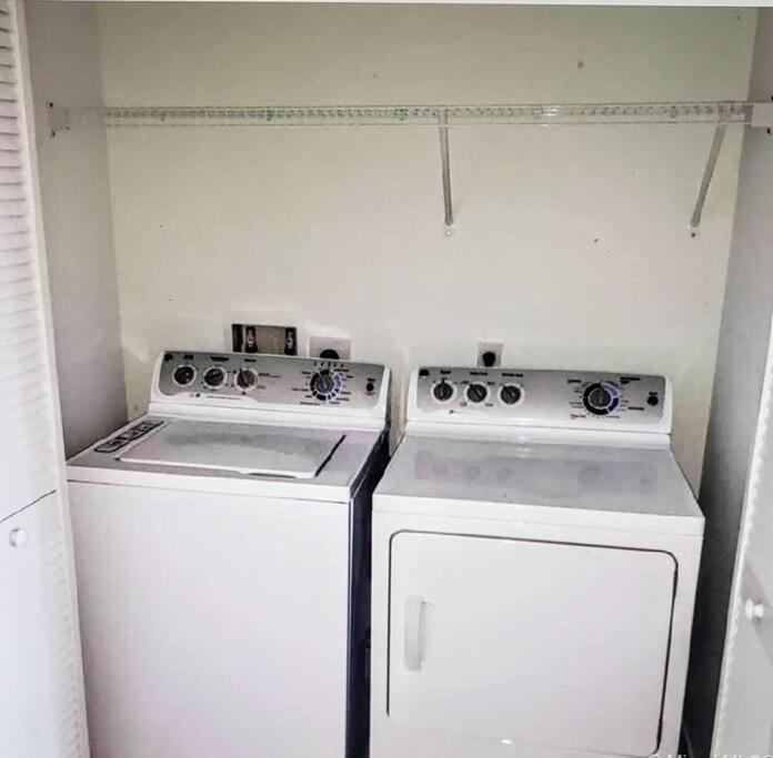 Ocean View 2Br 2Bth Hallandale Beach Miami Ft Lauderdale エクステリア 写真